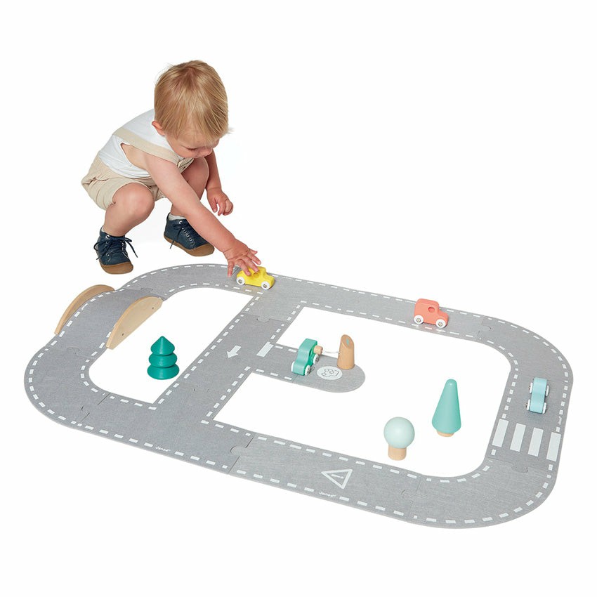 Felt Road Circuit Pretend Play